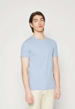 Pier One 5 Pack - Basic T-Shirt - Black/Light Blue/Khaki/Mint/Beige 15 Pier One 5 Pack - Basic T-Shirt - Black/Light Blue/Khaki/Mint/Beige -Boutique Fashion Men's Discount Store 8c49d9ad5dfa45daae3da177619dd20c