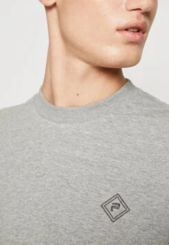 Pier One Sweatshirt - Grey -Boutique Fashion Men's Discount Store 8e4928b8f2f04a1f9baea4929b8fba15