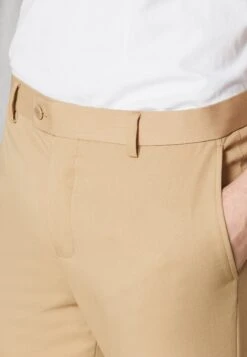 Pier One Trousers - Beige 9 Pier One Trousers - Beige -Boutique Fashion Men's Discount Store 901da9459bae488b8dc6716e4f1a5a75