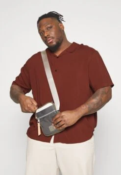 Pier One Shirt - Brown -Boutique Fashion Men's Discount Store 91584f3d52114b1ab4a01fe0973aac33