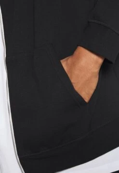 Pier One Zip-Up Sweatshirt - Black -Boutique Fashion Men's Discount Store 935b79fd2edc4cefba647fe813f0d56f