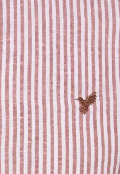 Pier One Shirt - Red 14 Pier One Shirt - Red -Boutique Fashion Men's Discount Store 9381987ddcb44b7092a06d49f741df64