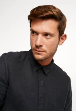 Pier One Shirt - Black 9 Pier One Shirt - Black -Boutique Fashion Men's Discount Store 9b976693fe414f65ade712265a5d8272