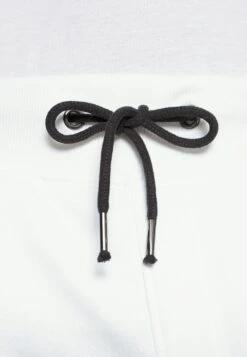 Pier One Tracksuit Bottoms - White 9 Pier One Tracksuit Bottoms - White -Boutique Fashion Men's Discount Store a36764404f124304b3532ad3534eb3d7