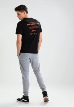 Pier One Tracksuit Bottoms - Light Grey 8 Pier One Tracksuit Bottoms - Light Grey -Boutique Fashion Men's Discount Store a7918305a7c74db59ffe41dcb13cd4d6