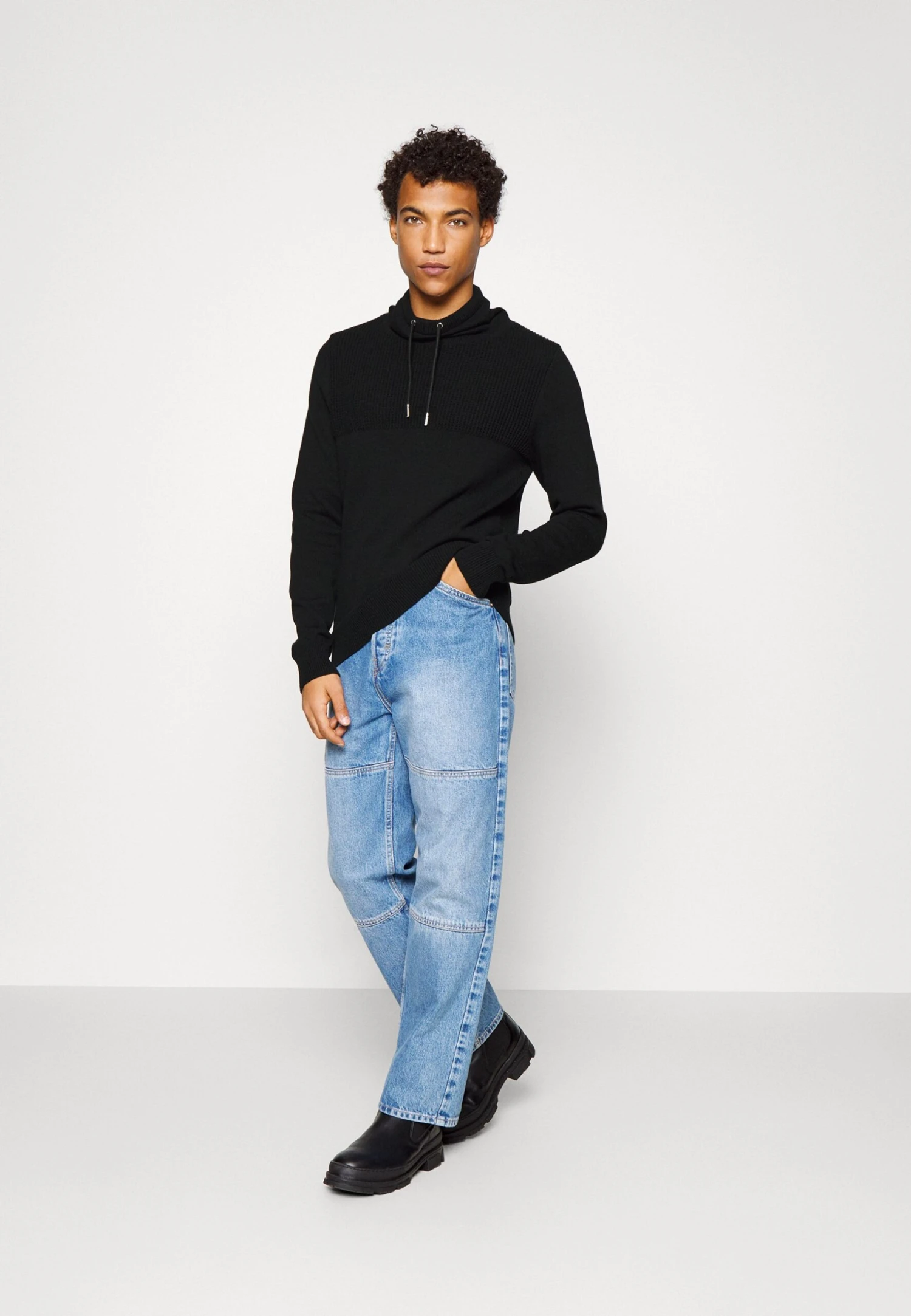 Pier One Structure Block High Collar - Cardigan - Black 2 Pier One Structure Block High Collar - Cardigan - Black - Image 2