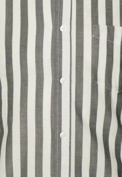 Pier One Shirt - Dark Blue/White 11 Pier One Shirt - Dark Blue/White -Boutique Fashion Men's Discount Store afed28b2c1694d10b237b1521dc70a3b