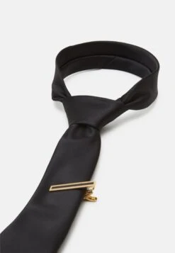 Pier One Set - Pocket Square - Black 11 Pier One Set - Pocket Square - Black -Boutique Fashion Men's Discount Store b01ba15170c04400bc215da586d5113c