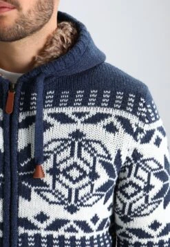 Pier One Cardigan - Blue Melange -Boutique Fashion Men's Discount Store b3b926c8db4947f8b915dacd57160cc1