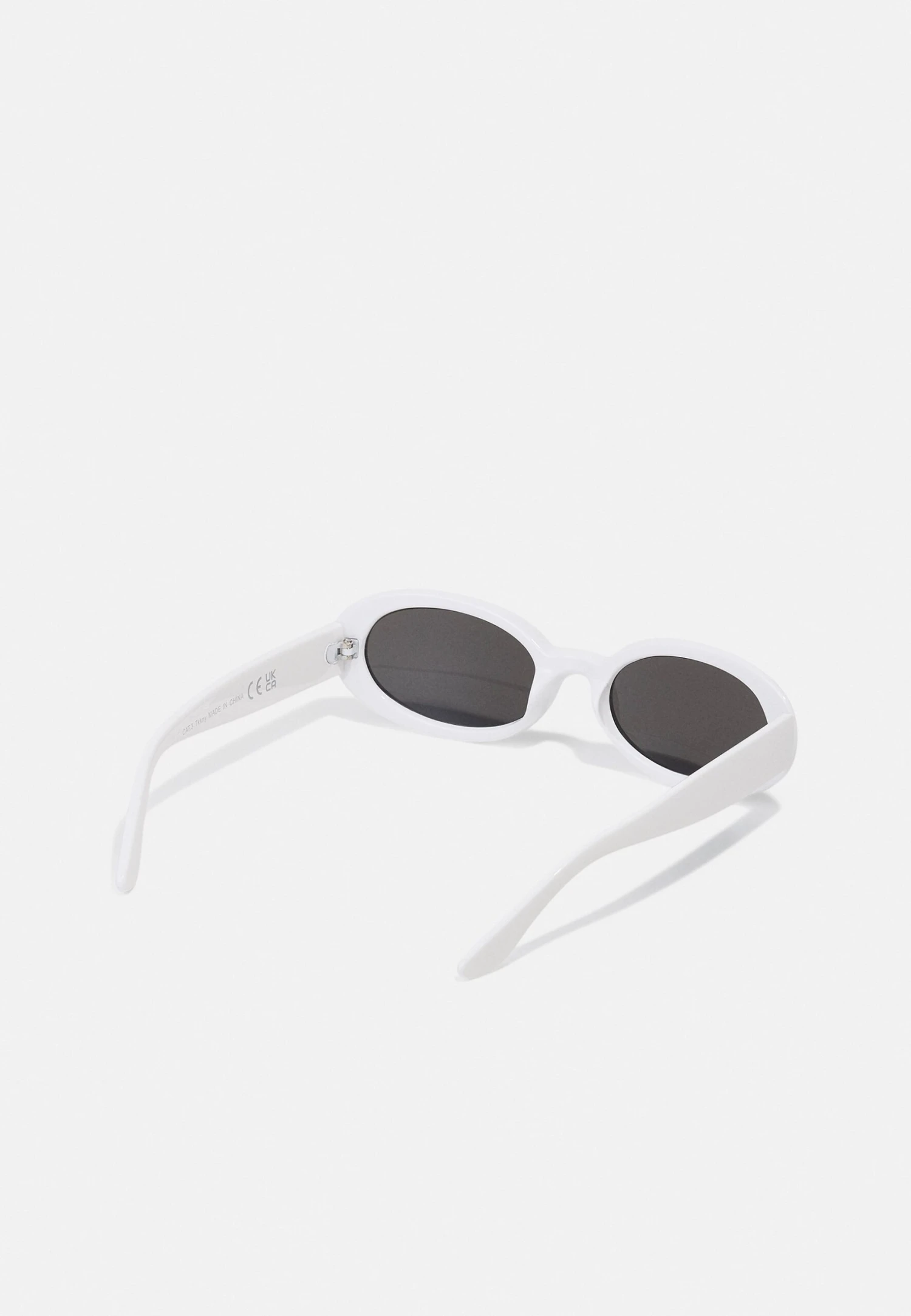 Pier One Unisex - Sunglasses - White 2 Pier One Unisex - Sunglasses - White - Image 2
