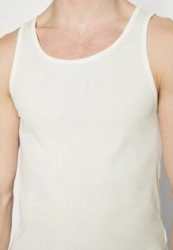 Pier One 5 Pack - Undershirt - White -Boutique Fashion Men's Discount Store b6fc0e18b7fb4cf6931b0a8ffa5bd223
