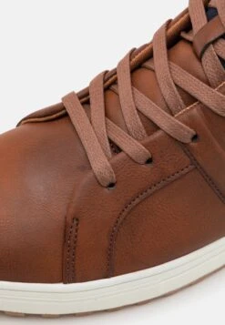 Pier One High-Top Trainers - Cognac 11 Pier One High-Top Trainers - Cognac -Boutique Fashion Men's Discount Store b72c2c26a41d4606a44be9f2efeae0dc