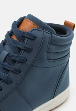Pier One High-Top Trainers - Dark Blue 11 Pier One High-Top Trainers - Dark Blue -Boutique Fashion Men's Discount Store b7a06b0ec3fc4aac8f2688559d206507