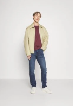 Pier One 5 Pack - Basic T-Shirt - Bordeaux/Dark Green/Dark Blue