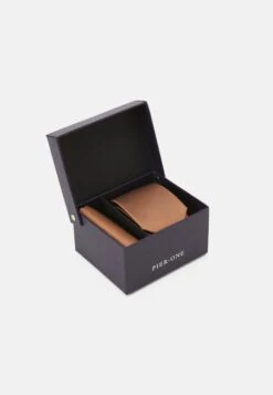 Pier One Set - Pocket Square - Brown 12 Pier One Set - Pocket Square - Brown -Boutique Fashion Men's Discount Store babe3a8e1d9249caa1f087b31d93f505