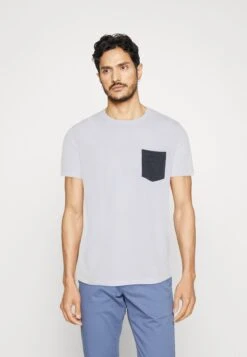 Pier One 2 Pack - Print T-Shirt - White/Multi-Coloured 10 Pier One 2 Pack - Print T-Shirt - White/Multi-Coloured -Boutique Fashion Men's Discount Store bfa085749dde454eb933099145dd2bda