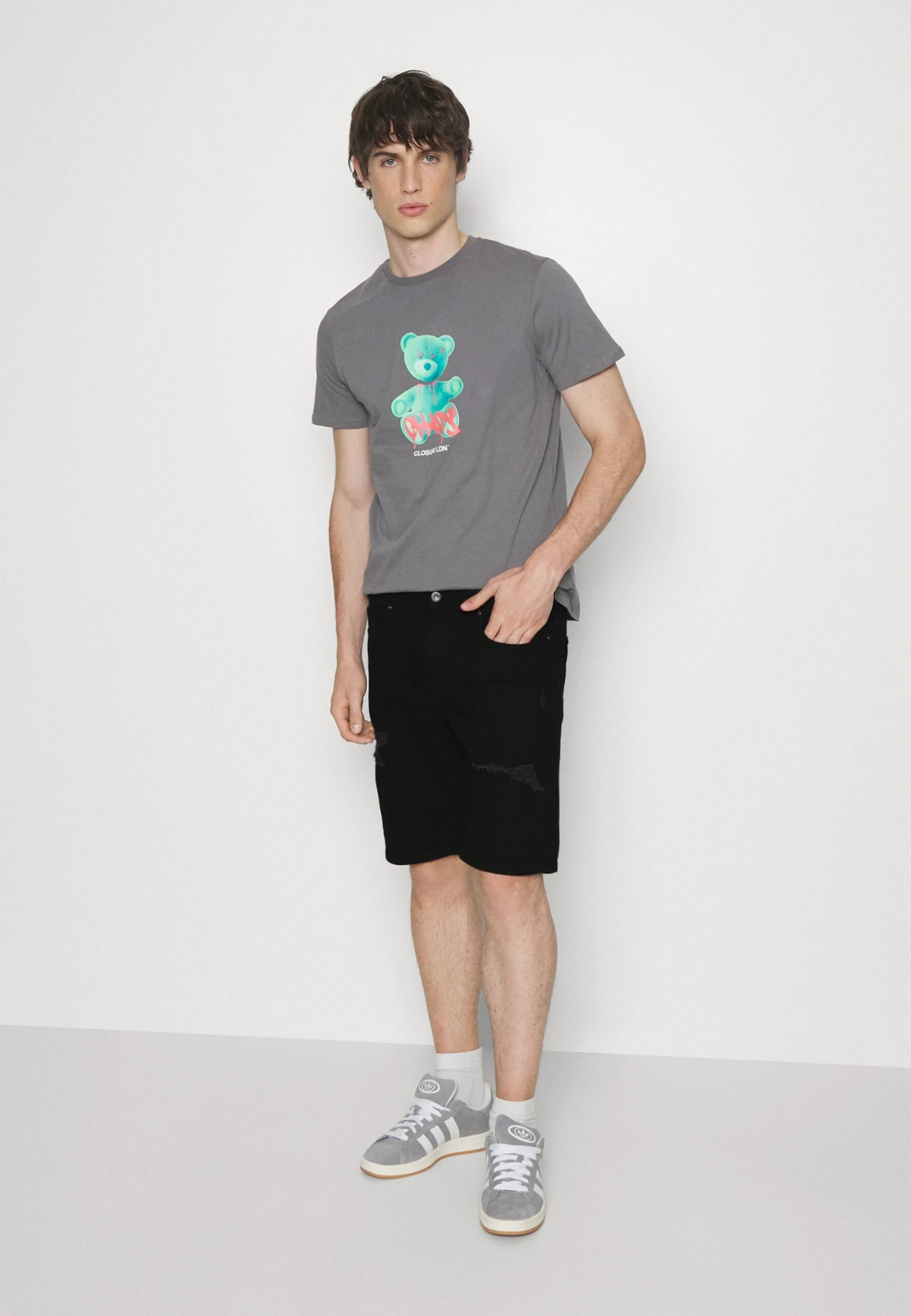 Pier One Unisex 2 Pack - Denim Shorts - Blue/Black Denim 5 Pier One Unisex 2 Pack - Denim Shorts - Blue/Black Denim - Image 5