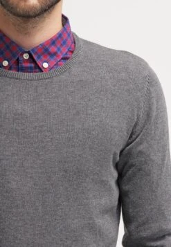 Pier One Basic Crewneck - Jumper - Dark Grey Melange 8 Pier One Basic Crewneck - Jumper - Dark Grey Melange -Boutique Fashion Men's Discount Store c1b29baf2944429ea88183988b30aa5a