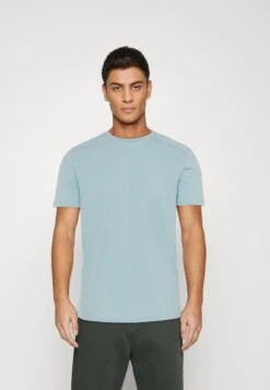 Pier One 7 Pack - Basic T-Shirt - Red/Silver/Royal Blue 18 Pier One 7 Pack - Basic T-Shirt - Red/Silver/Royal Blue -Boutique Fashion Men's Discount Store c72a2b311f4d45699986054495042c6a