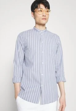 Pier One Muscle Fit Stand- Shirt - Blue -Boutique Fashion Men's Discount Store c95aee840d27425d93f7825c3cd7c13d