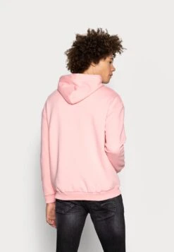 Pier One Hoodie - Pink -Boutique Fashion Men's Discount Store c973de6e5c194997a8aa326e9368f6ff
