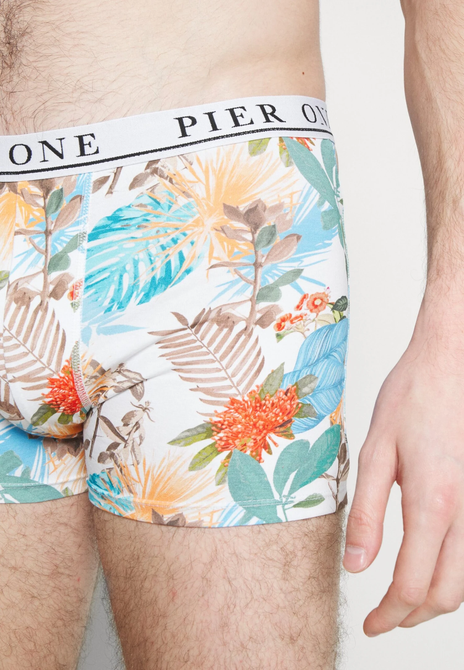 Pier One 5 Pack - Pants - Black/Red/Light Blue 6 Pier One 5 Pack - Pants - Black/Red/Light Blue - Image 6