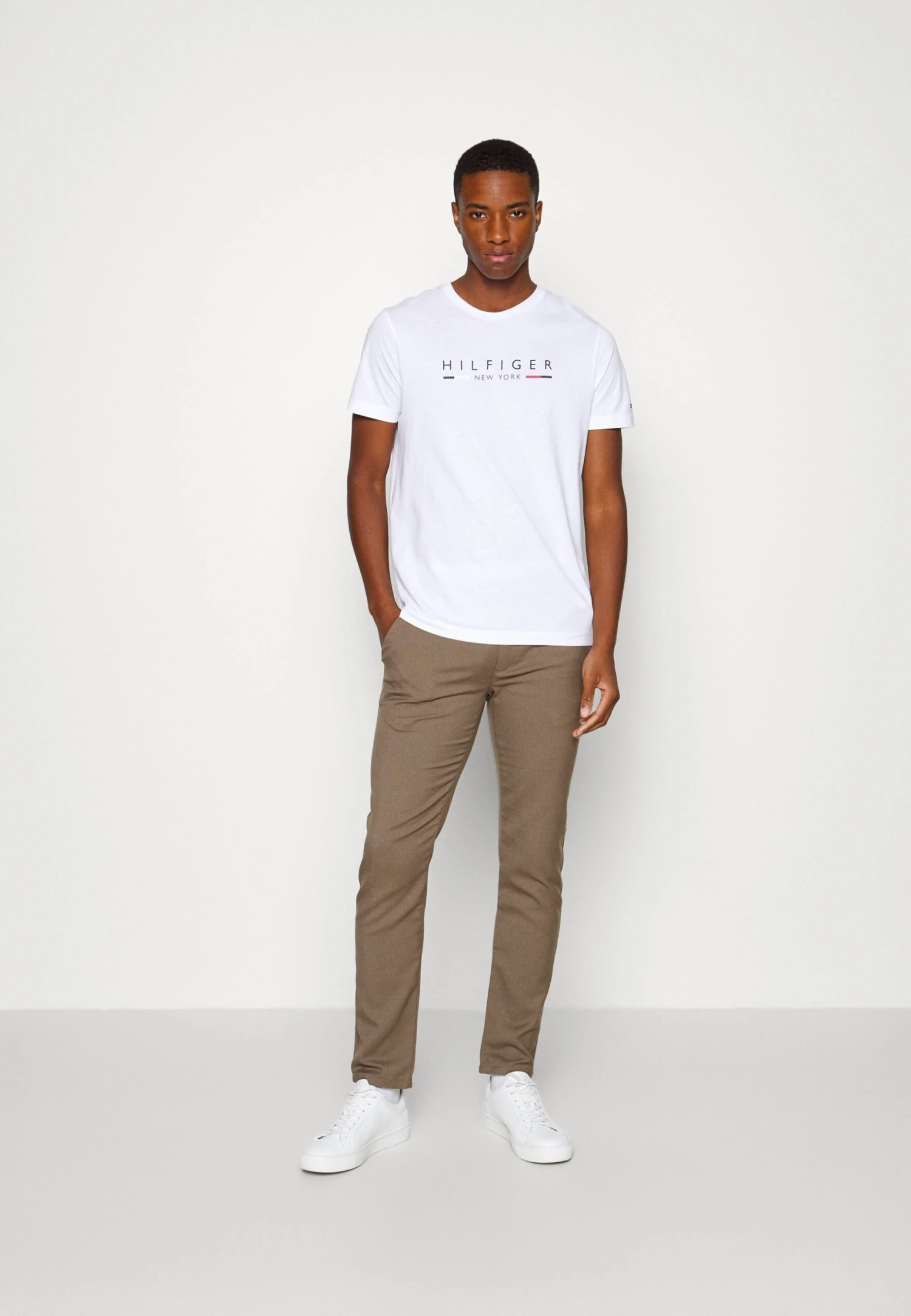 Pier One Chinos - Brown 2 Pier One Chinos - Brown - Image 2