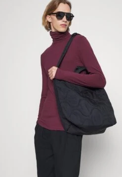 Pier One 2 Pack - Long Sleeved Top - Bordeaux/Dark Blue -Boutique Fashion Men's Discount Store d2615e04deb9419db6c41a5fcc3d6b1a