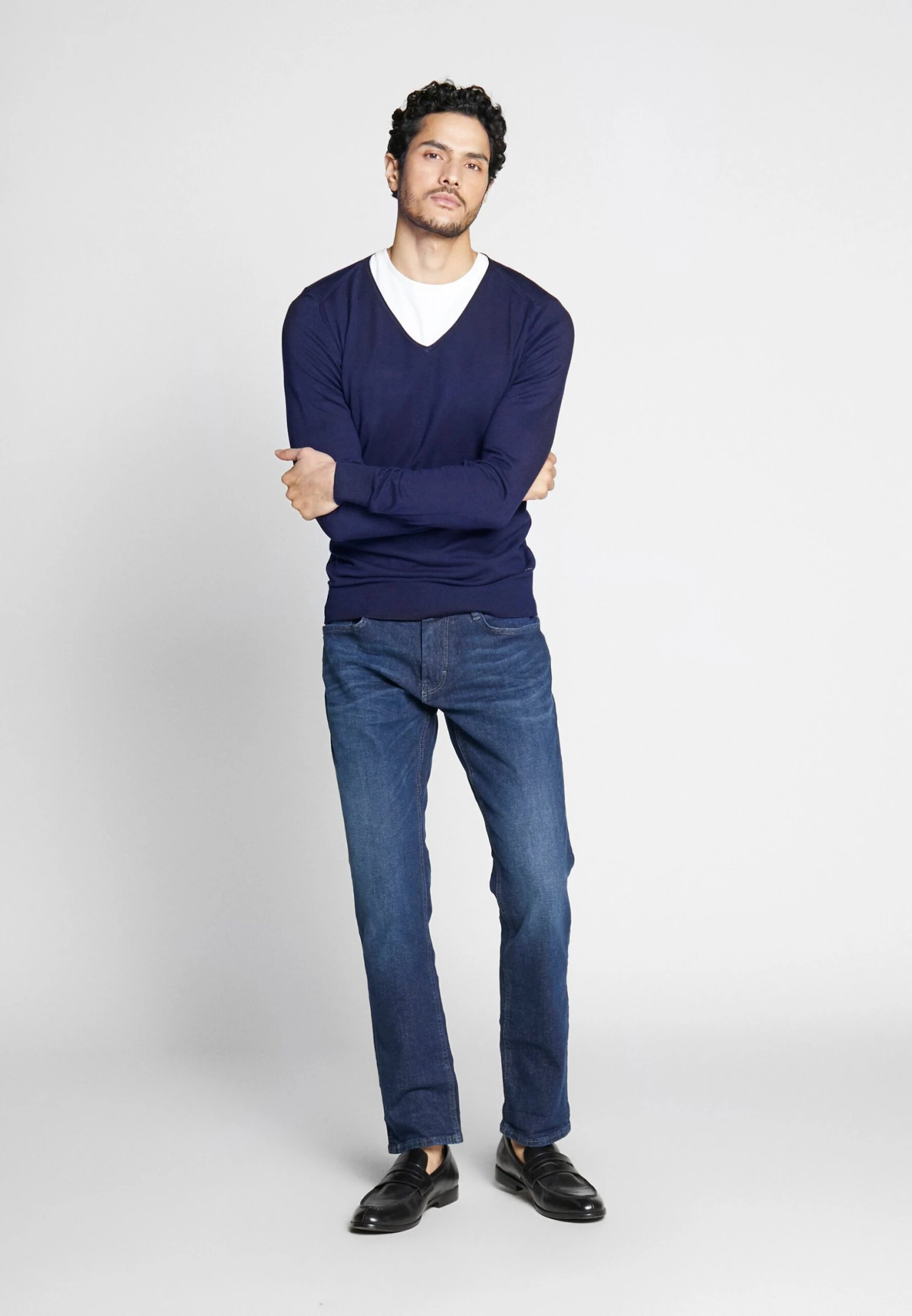 Pier One 4 Pack - Basic T-Shirt - Black/White/Blue 1 Pier One 4 Pack - Basic T-Shirt - Black/White/Blue