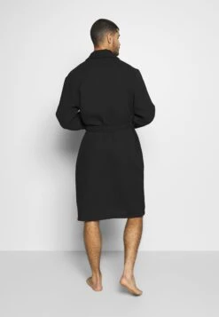 Pier One Dressing Gown - Lack 7 Pier One Dressing Gown - Lack -Boutique Fashion Men's Discount Store d614789e87404273b6304883ac5a35bf