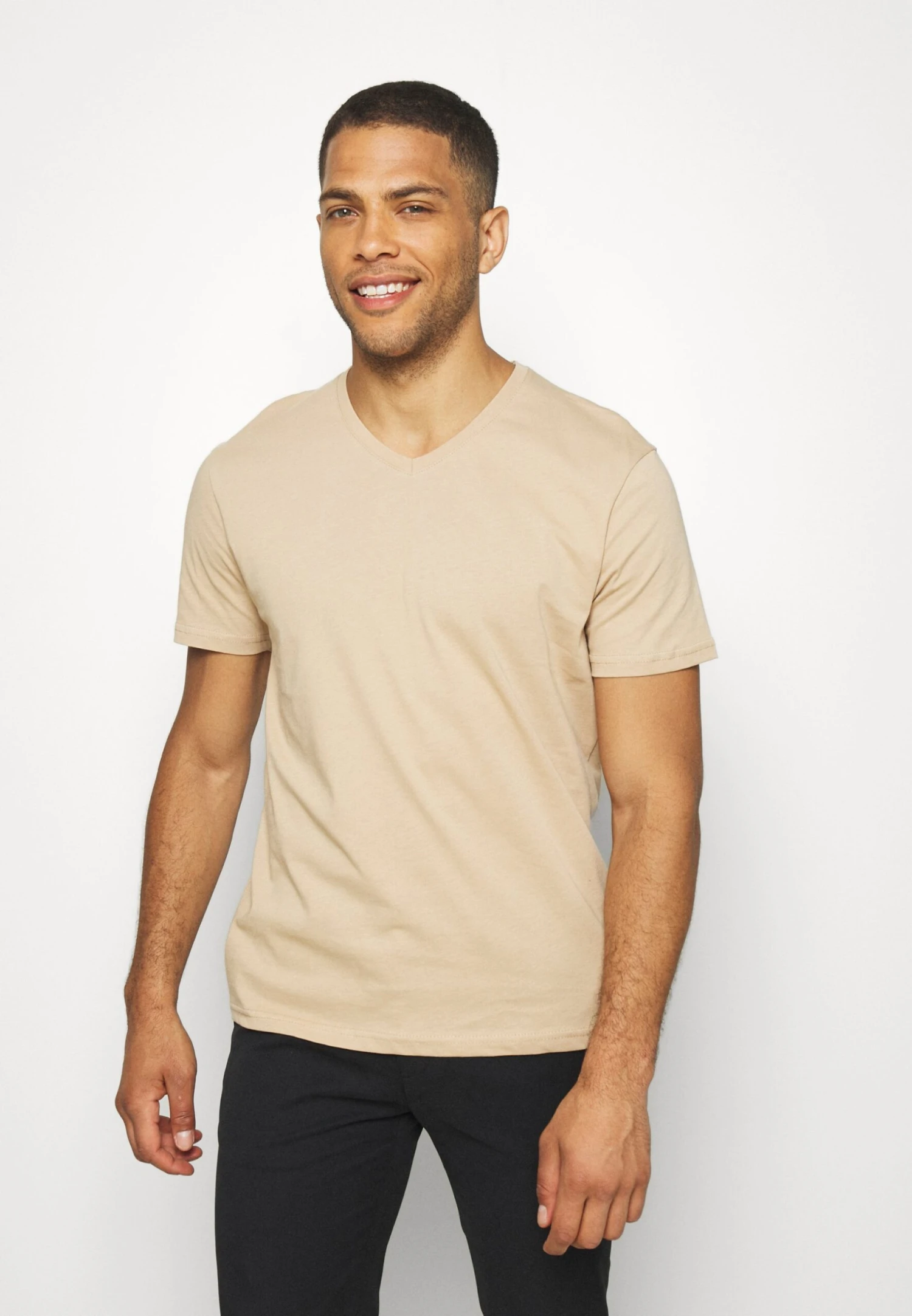 Pier One 3 Pack - Basic T-Shirt - Khaki/Tan/Dark Blue 2 Pier One 3 Pack - Basic T-Shirt - Khaki/Tan/Dark Blue - Image 2