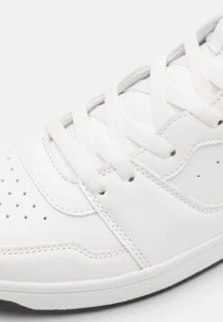 Pier One High-Top Trainers - White -Boutique Fashion Men's Discount Store d92dbfafcd0845868bafc96ae8ec8083