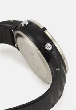 Pier One Digital Watch - Black 6 Pier One Digital Watch - Black -Boutique Fashion Men's Discount Store dfcadef68cfc4a609a0016c90bfeab73