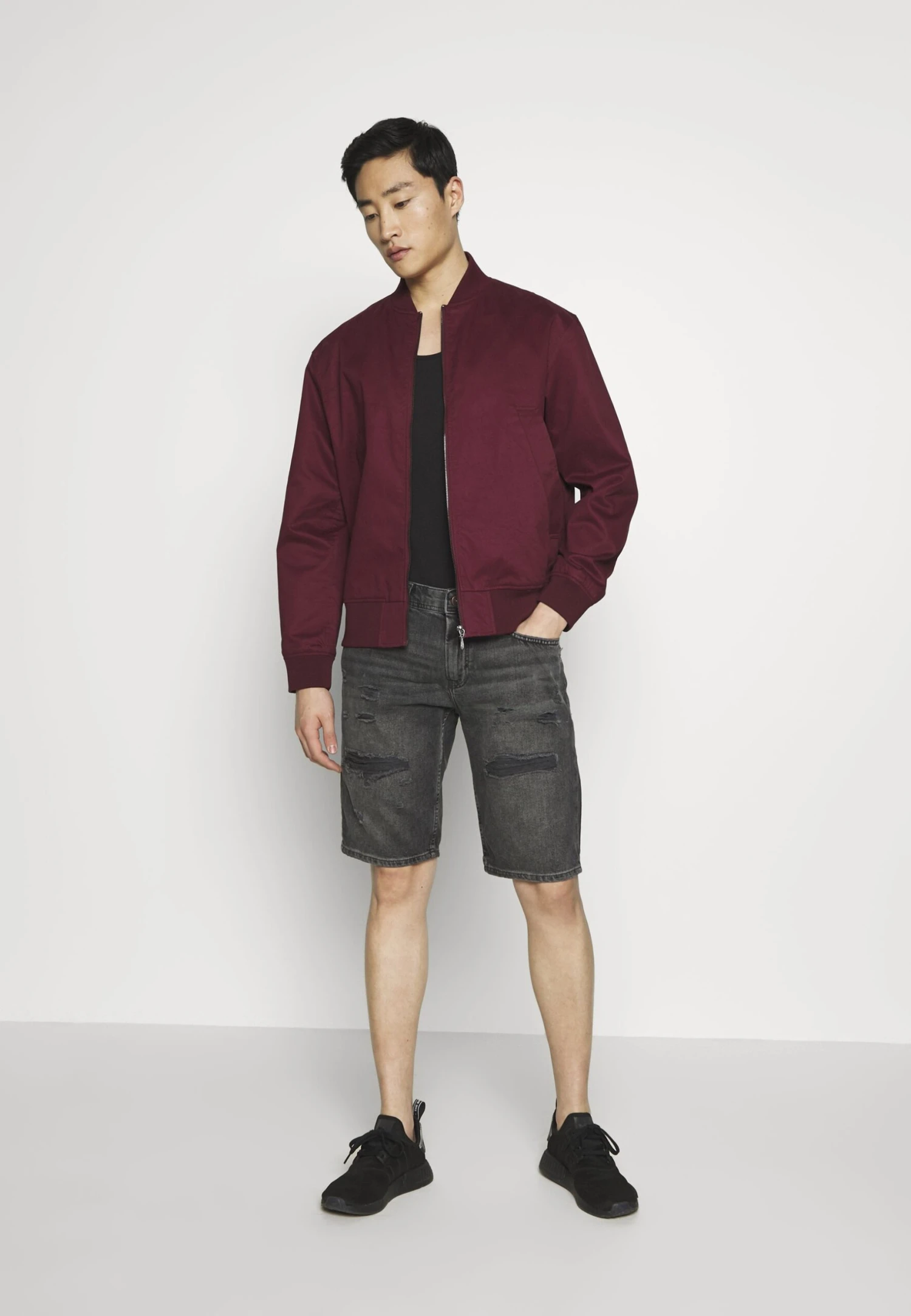 Pier One 3 Pack - Top - White/Black 2 Pier One 3 Pack - Top - White/Black - Image 2