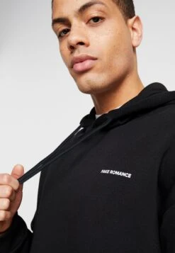 Pier One Unisex - Hoodie - Black -Boutique Fashion Men's Discount Store e2e993e09b4a42d78eec0e6a479abe05