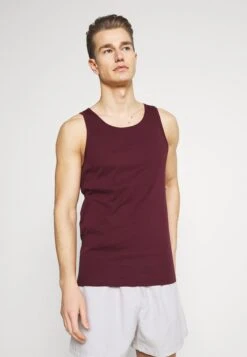 Pier One 3 Pack - Undershirt - Dark Blue/Bordeaux/Off-White -Boutique Fashion Men's Discount Store e5c0c269801440abb1025cc34256b4eb