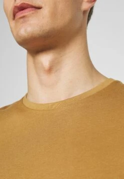 Pier One 5 Pack - Basic T-Shirt - Brown/White/Black -Boutique Fashion Men's Discount Store e6d788f84bb349b1a0ea875ccf85985b