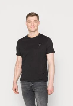 Pier One 5 Pack - Basic T-Shirt - White/Green/Bordeaux/Black/Beige -Boutique Fashion Men's Discount Store e70e7b35dc1349b8bd1c127c6838786c