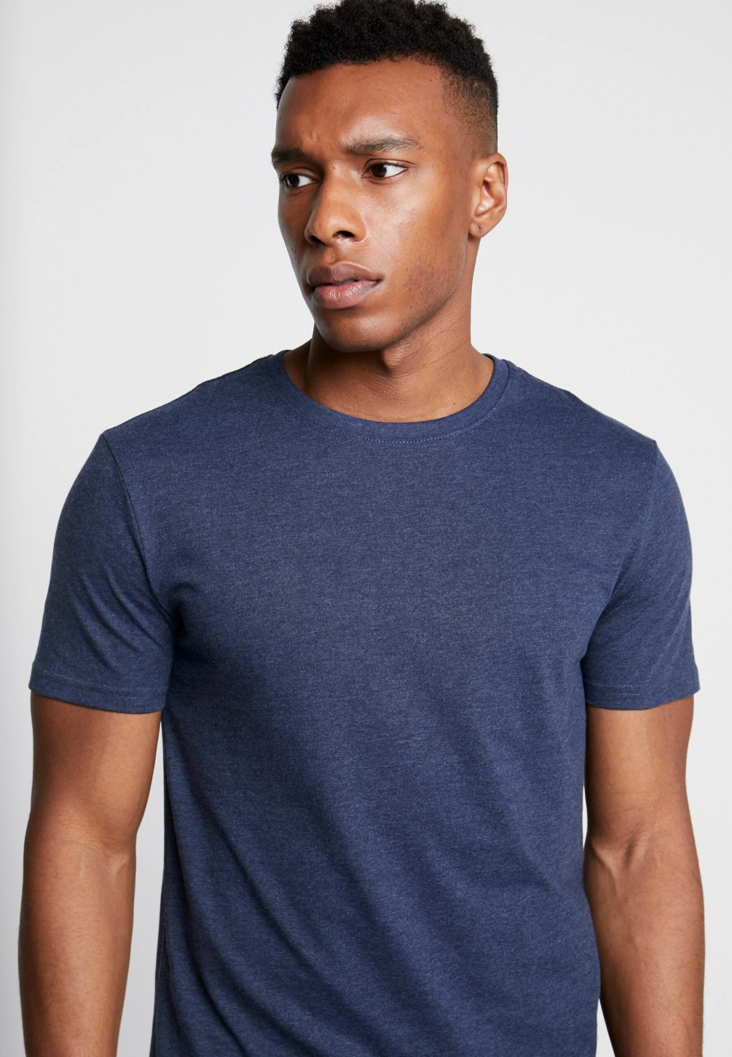 Pier One 5 Pack - Basic T-Shirt - Mottled Bordeaux/White 7 Pier One 5 Pack - Basic T-Shirt - Mottled Bordeaux/White - Image 7