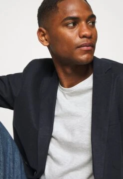 Pier One 5 Pack - Basic T-Shirt - Black/White/Light Grey 15 Pier One 5 Pack - Basic T-Shirt - Black/White/Light Grey -Boutique Fashion Men's Discount Store f423d232533e42e680c38537bdc74813