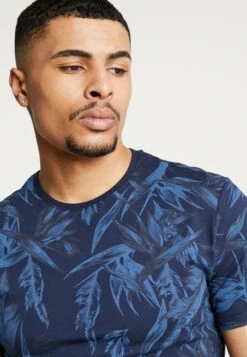 Pier One Print T-Shirt - Blue -Boutique Fashion Men's Discount Store f9035a3854ab428abf9f167b1c6240f2