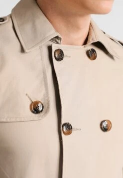 Pier One Trenchcoat - Beige 10 Pier One Trenchcoat - Beige -Boutique Fashion Men's Discount Store fd2acef9cc37474b8d762861283e4c9a