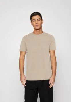 Pier One 7 Pack - Basic T-Shirt - Red/Silver/Royal Blue 15 Pier One 7 Pack - Basic T-Shirt - Red/Silver/Royal Blue -Boutique Fashion Men's Discount Store fe39ae75b633479faee55da599b1d865