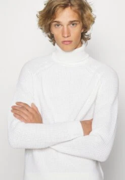 Pier One Jumper -Offwhite 9 Pier One Jumper -Offwhite -Boutique Fashion Men's Discount Store fe771992e7104e958662af468cd94f64